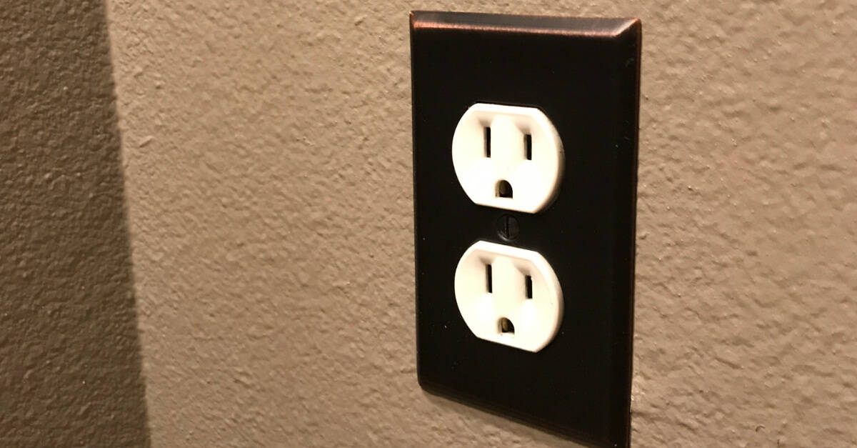 Outlet Plug with bronze faceplate.
