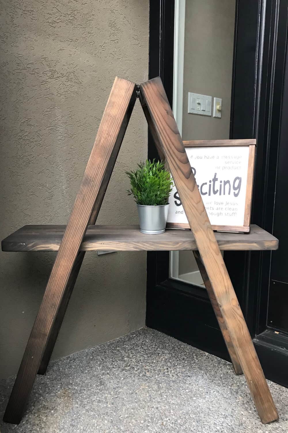 Front porch Ladder Shelf that needs decorations