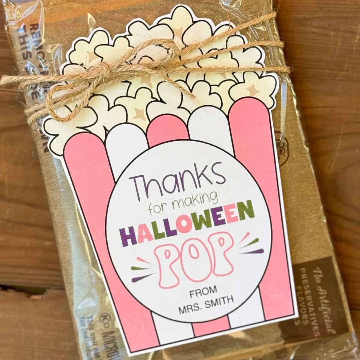 Thanks For Making Halloween Pop microwave popcorn tag with a pink theme.