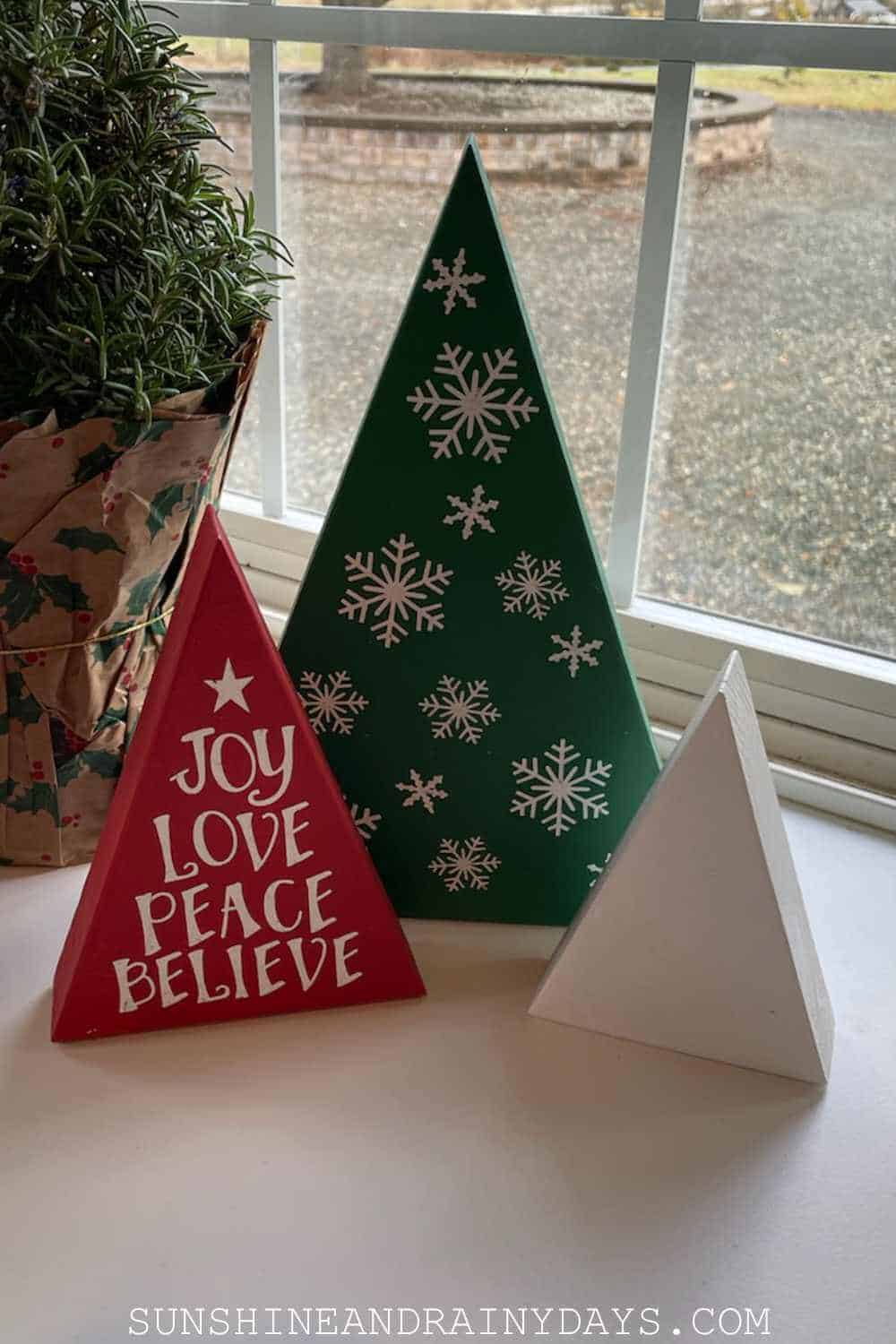 Cone Shape Cut Out Wooden Mini Christmas Tree Is Painted With