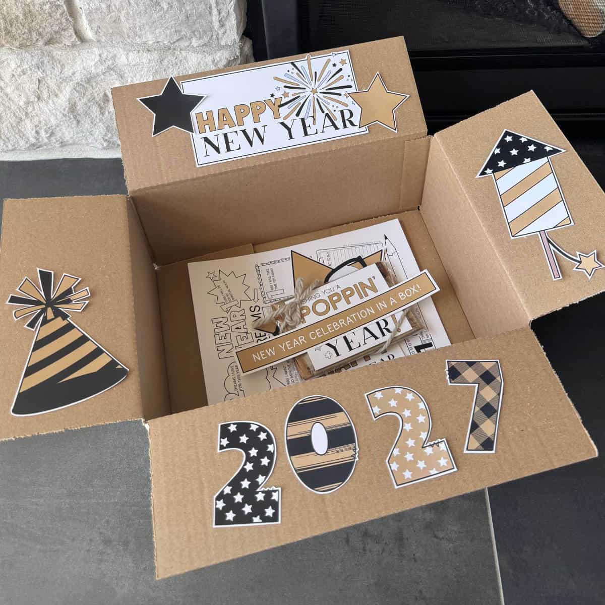 Image of printable New Year decor on box flaps.